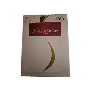 New Hanes Silk Reflections Panty Hose Town Taupe Control Top Reinforced Toe CD